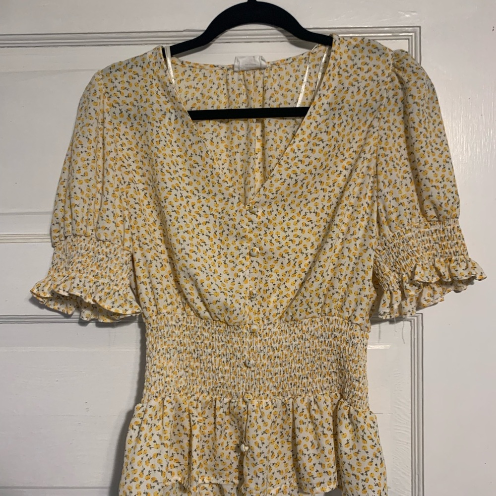 Cutest cropped blouse